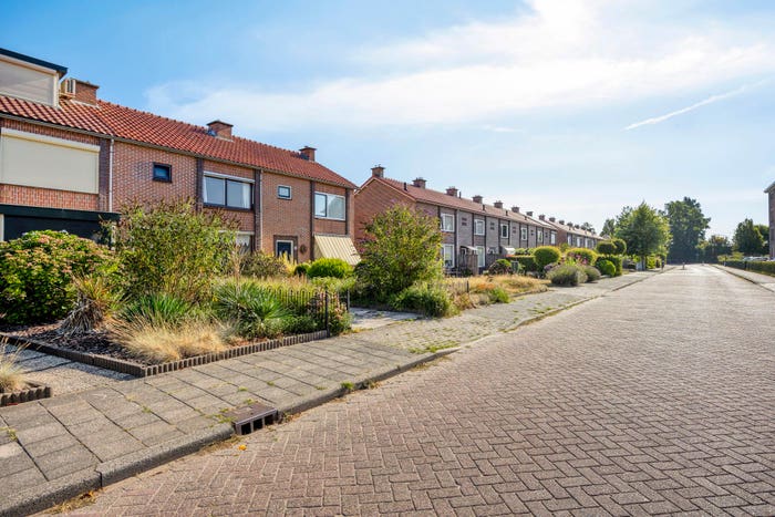 5-kamerhuis te koop in Bunschoten-Spakenburg – Sint Nicolaasweg, Bunschoten
