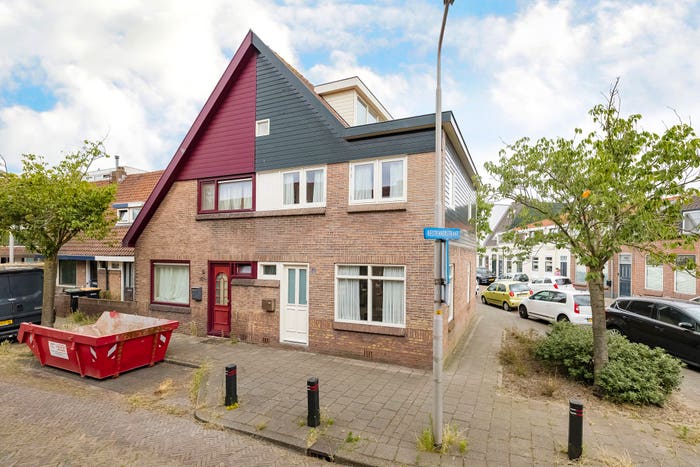 4-kamerhuis te koop in Heidebuurt, IJmuiden