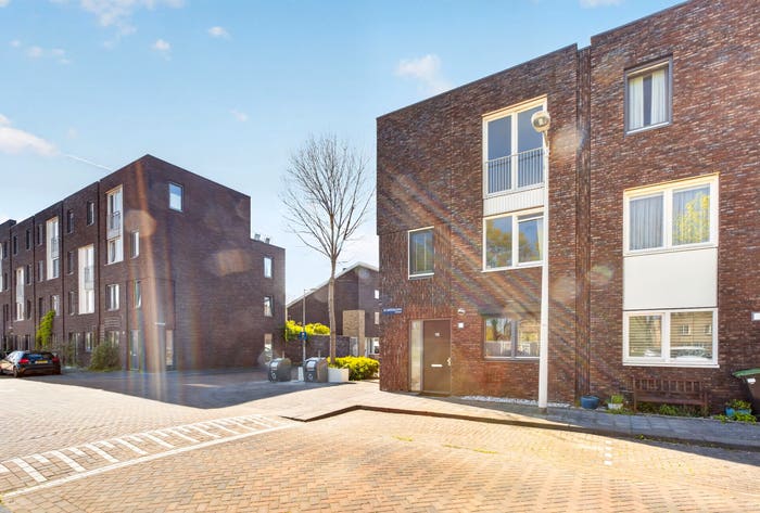 5-kamerhuis te koop in Amsterdam – Schepenlaan, Banne-Zuidoost