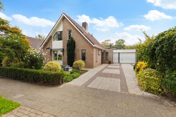 4-kamerhuis te koop in Eerste woonwijk, Zeewolde
