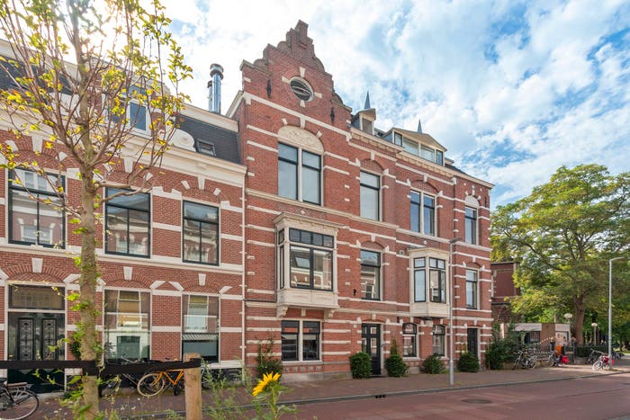 7-kamerhuis te koop in Florapark, Haarlem