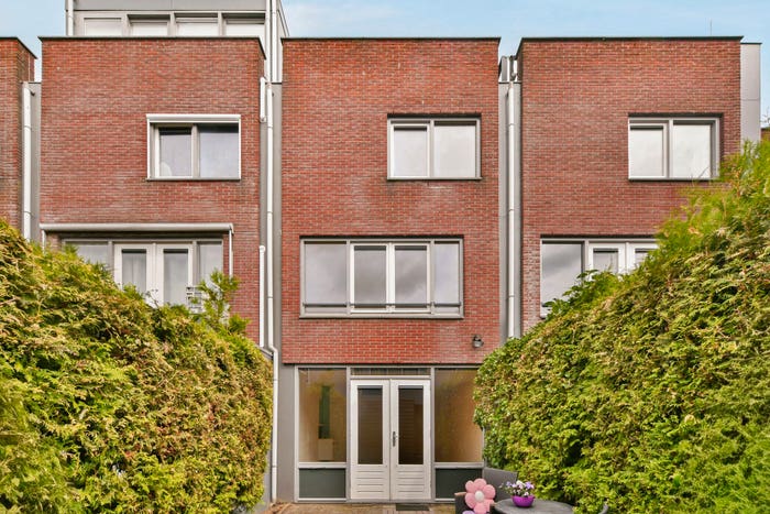 6-kamerhuis te koop in Amsterdam – Valutaboulevard, De Aker-Oost