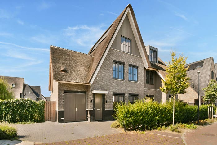 10-kamerhuis te koop in Waterrijk, Weesp