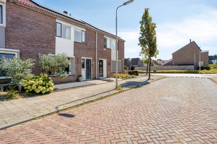5-kamerhuis te koop in Emmeloord – Berkhoutlaan, Emmeloord-de Zuidert