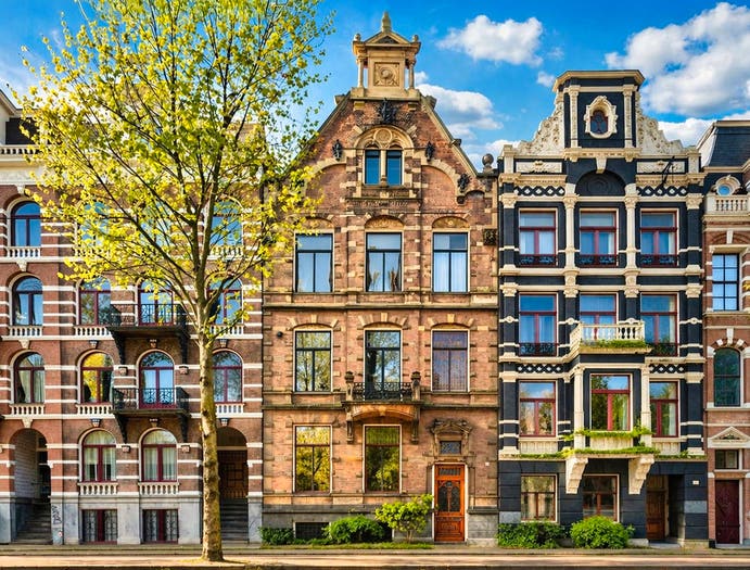 12-kamerhuis te koop in Amsterdam – Plantage Middenlaan, Plantage