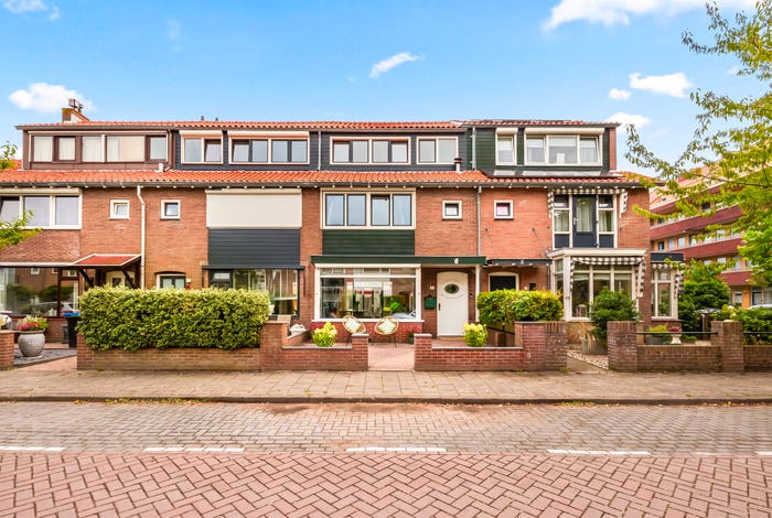 6-kamerhuis te koop in Kikvorsbuurt, IJmuiden