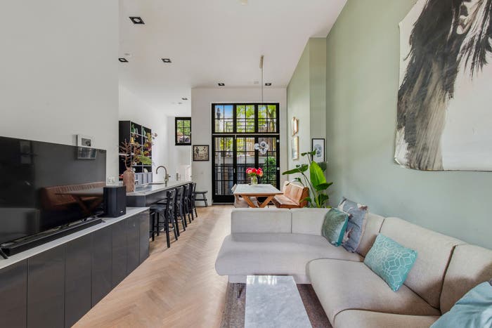 7-kamerappartement te koop in Amsterdam – Overtoom, WG-terrein