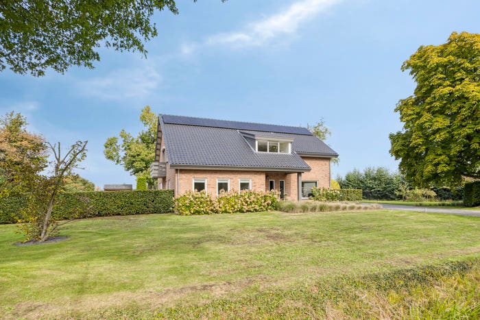 6-kamerhuis te koop in 's Gravenmoer, 's Gravenmoer