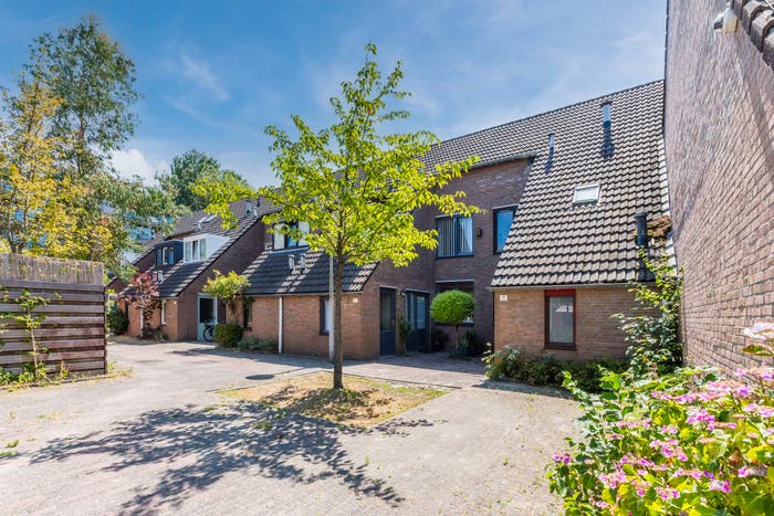 5-kamerhuis te koop in Amsterdam – Dwarswatering, Dijkgraafpleinbuurt
