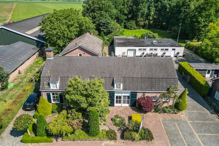 11-kamerhuis te koop in Geffen, Geffen