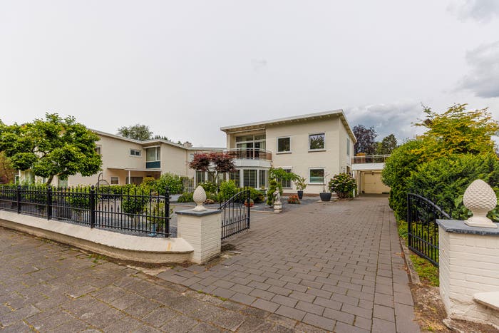 5-kamerhuis te koop in Parklaan-Hoogstraat, Roosendaal