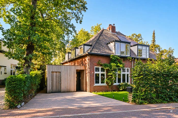 6-kamerhuis te koop in Neethofbuurt, Santpoort-Zuid