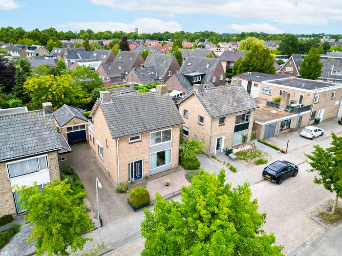 5-kamerhuis te koop in Oorlogsheldenbuurt, Oss