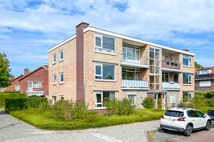 4-kamerappartement te koop in Biezenbuurt, Santpoort-Noord