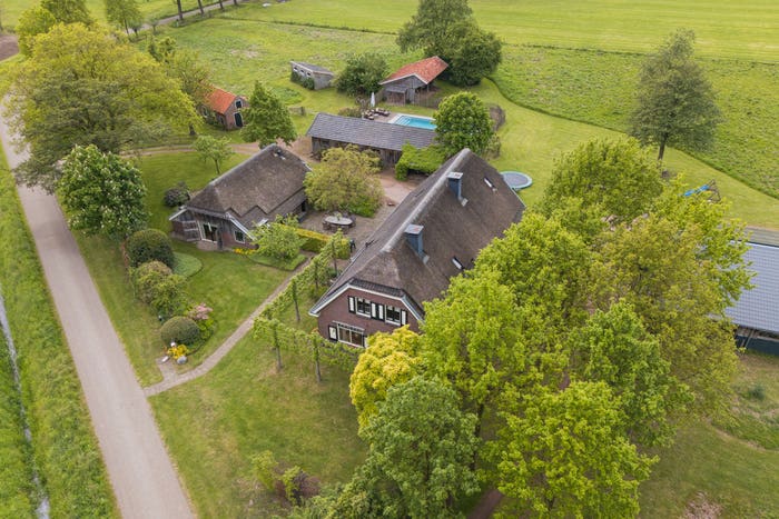 12-kamerhuis te koop in Verspreide huizen Noordijk, Neede
