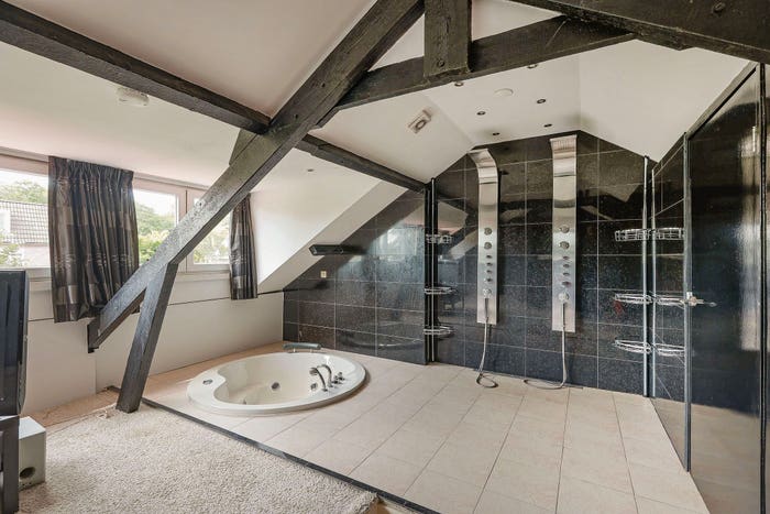 3-kamerappartement te koop in Amsterdam – Kometensingel, Oostzanerdijk