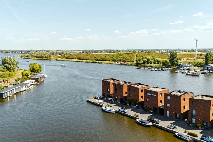 5-kamerhuis te koop in Haarlem – Tjalkkade, Nieuw-Guineabuurt