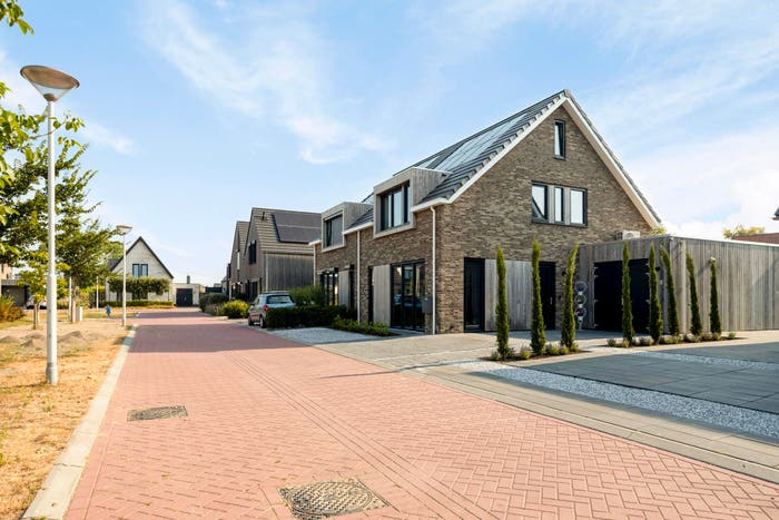 7-kamerhuis te koop in Westelijke polders, Steenbergen (NB)