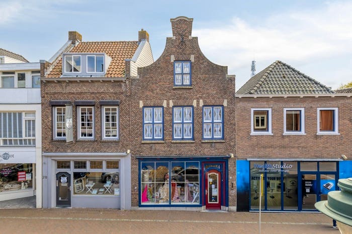 8-kamerhuis te koop in Steenbergen-Centrum, Steenbergen (NB)
