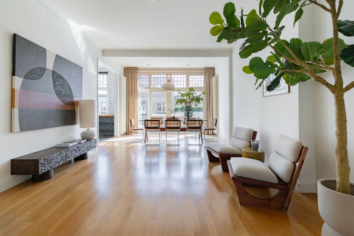 7-kamerappartement te koop in Amsterdam – J.J. Viottastraat, Banpleinbuurt