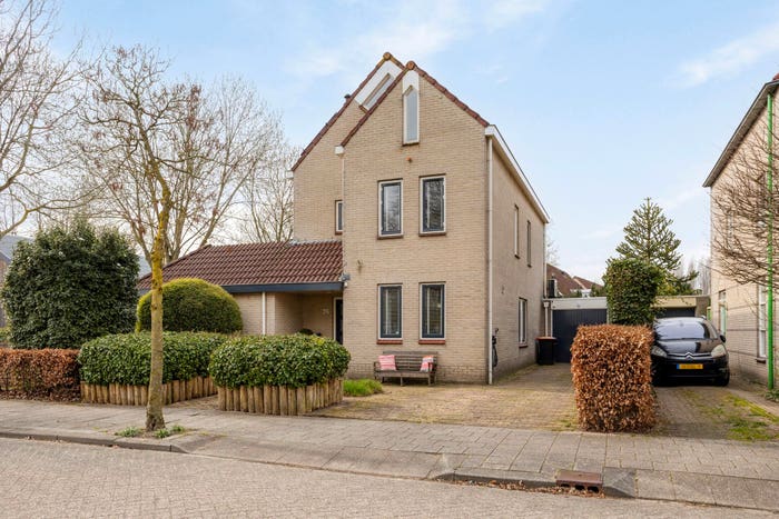 8-kamerhuis te koop in Zeewolde – Bosbes, Tweede woonwijk