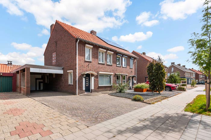 4-kamerhuis te koop in Weert – Middelstestraat, Leuken