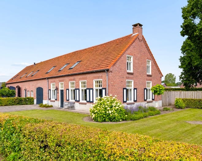 6-kamerhuis te koop in Verspreide huizen Arendnest-Zijp, Boekel