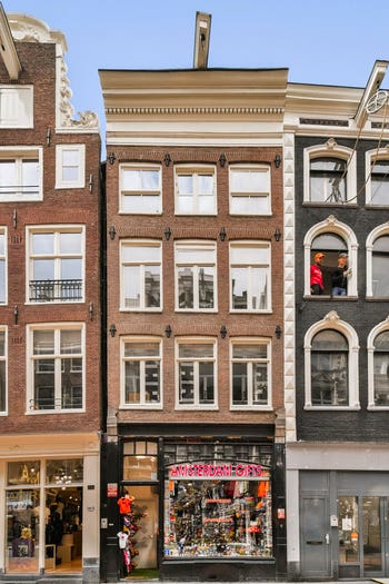 2-kamerappartement te koop in Amsterdam – Nieuwendijk, Nieuwendijk-Noord