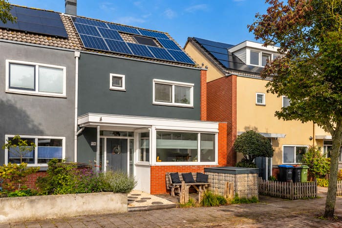 5-kamerhuis te koop in Velserbroek – Zwanebloembocht, Florarondebuurt