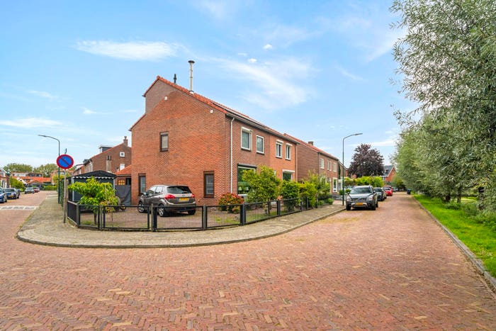 4-kamerhuis te koop in Bunschoten-Spakenburg – Witte de Withstraat, Spakenburg