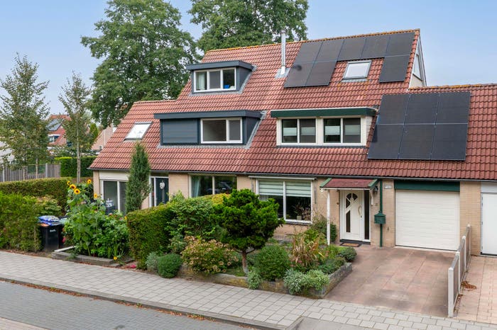 4-kamerhuis te koop in Eerste woonwijk, Zeewolde