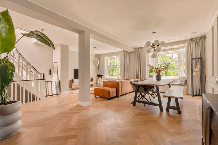 4-kamerappartement te koop in Amsterdam – Van Tuyll van Serooskerkenplein, Van Tuyllbuurt