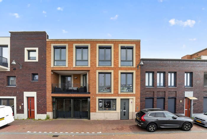 5-kamerhuis te koop in Oud-IJmuiden, IJmuiden