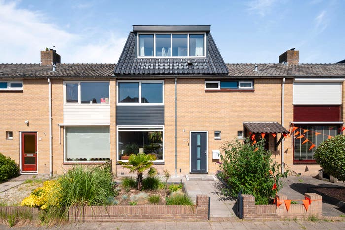5-kamerhuis te koop in Canopusbuurt, IJmuiden