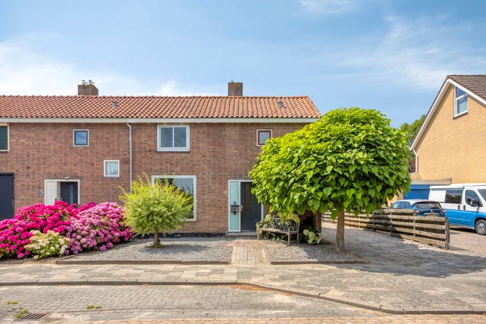 4-kamerhuis te koop in Marknesse-woonkern, Marknesse