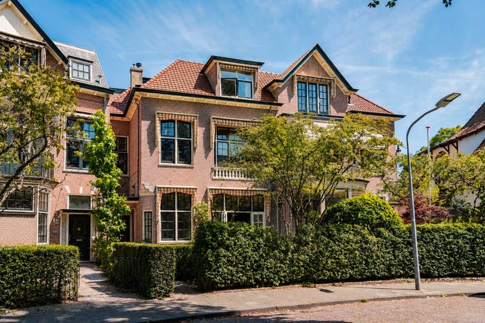 10-kamerhuis te koop in Florapark, Haarlem
